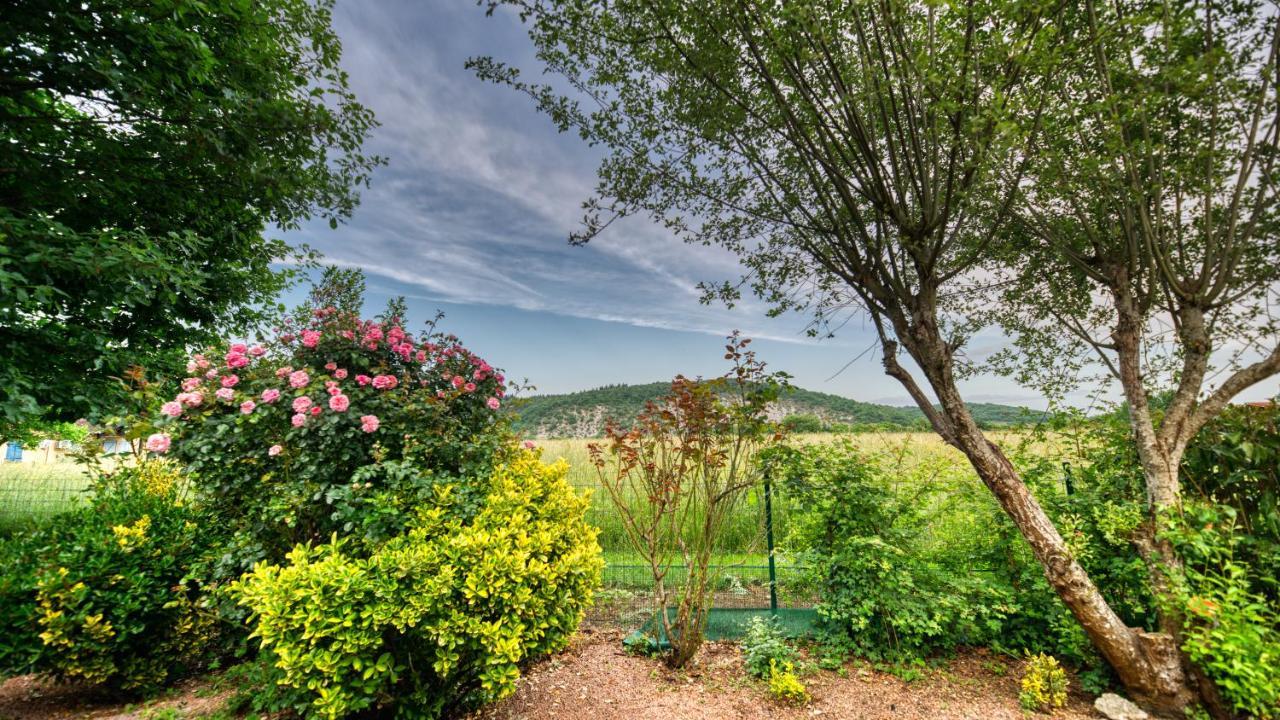 Villa 'La Crabichonniere' Lanzac Luaran gambar